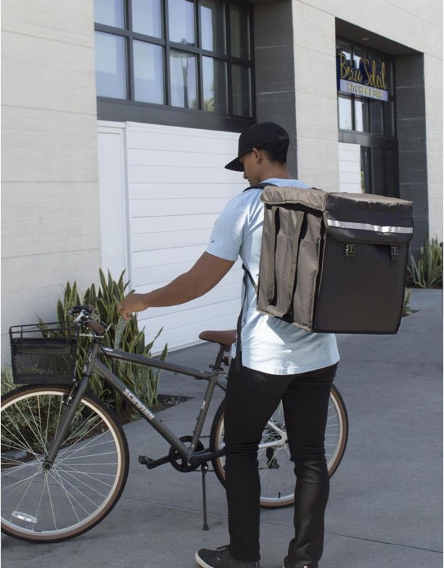  Cambro GoBag Lieferrucksack klein 
